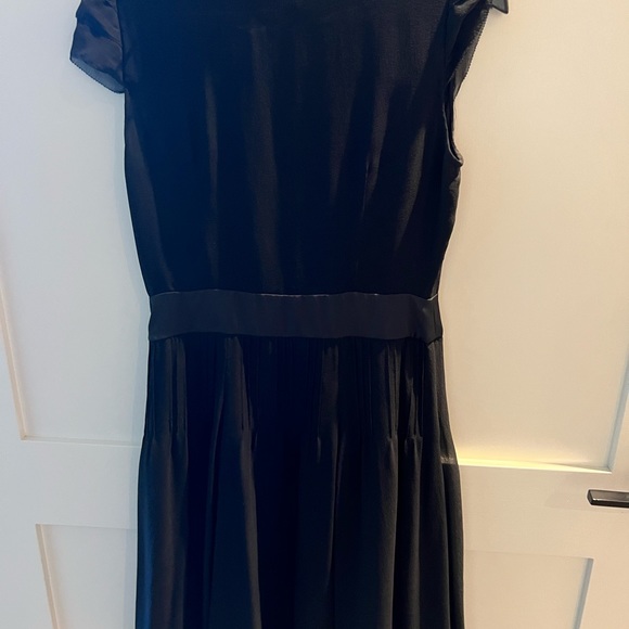 Black silk A Line dress - Picture 2 of 5
